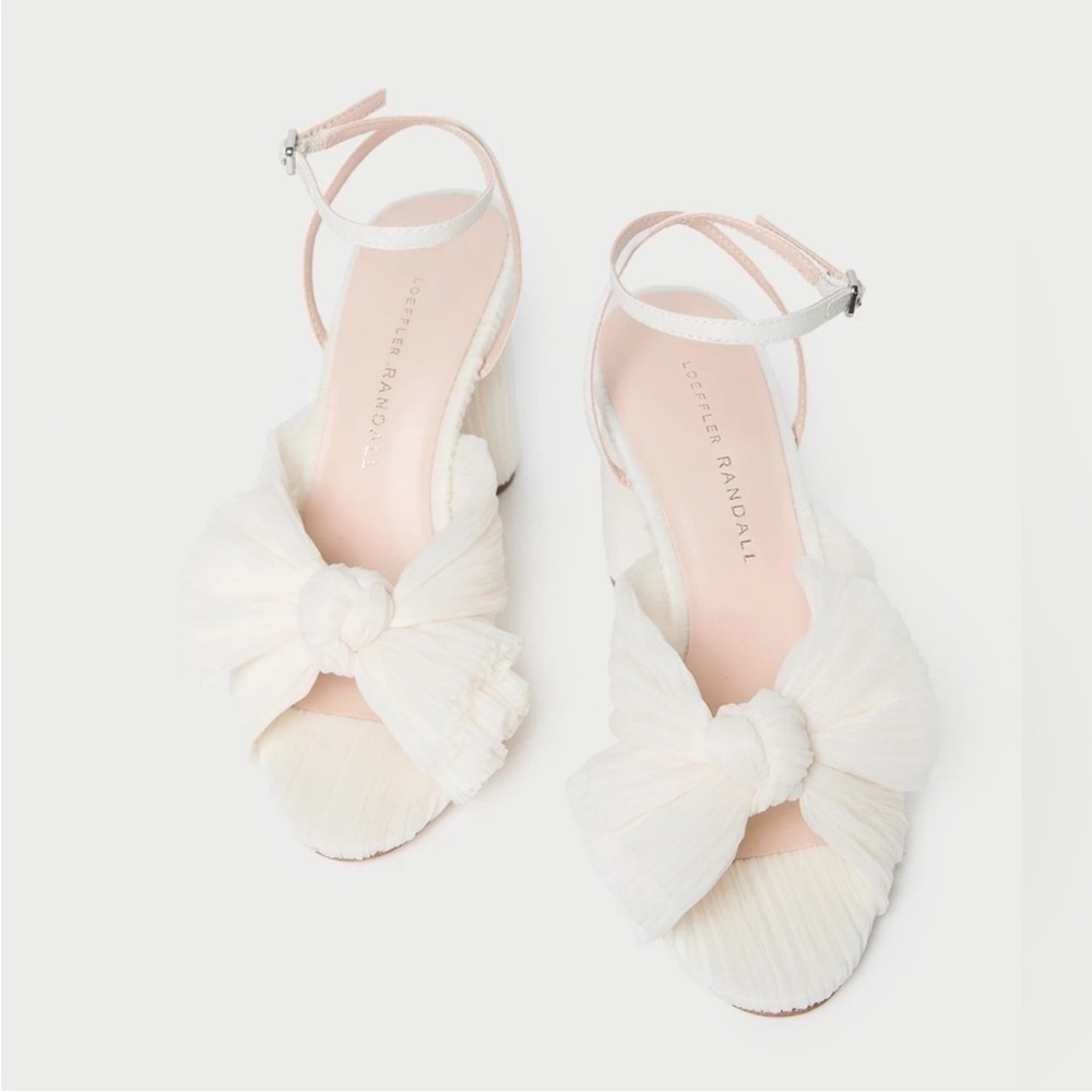Loeffler Randall // NEW Camellia Pearl Pleated Bow Heel - Picture 2 of 10